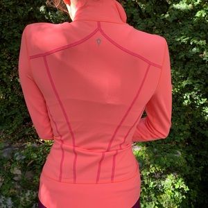 Long sleeve athletic jacket